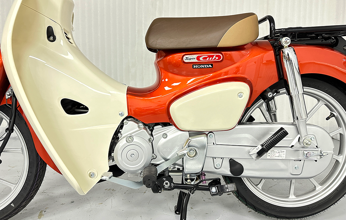 Giảm sóc Honda Super CUB 110 ABS 2023 Giảm sóc Honda Super CUB 110 ABS 2023
